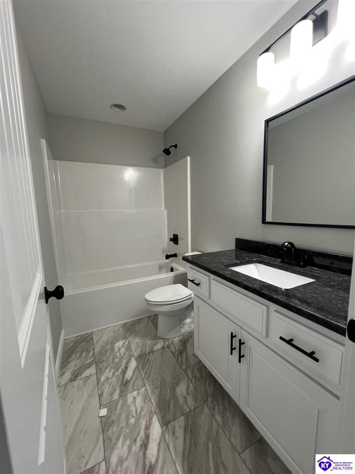 220 Open Meadows Dr Property Photo 10