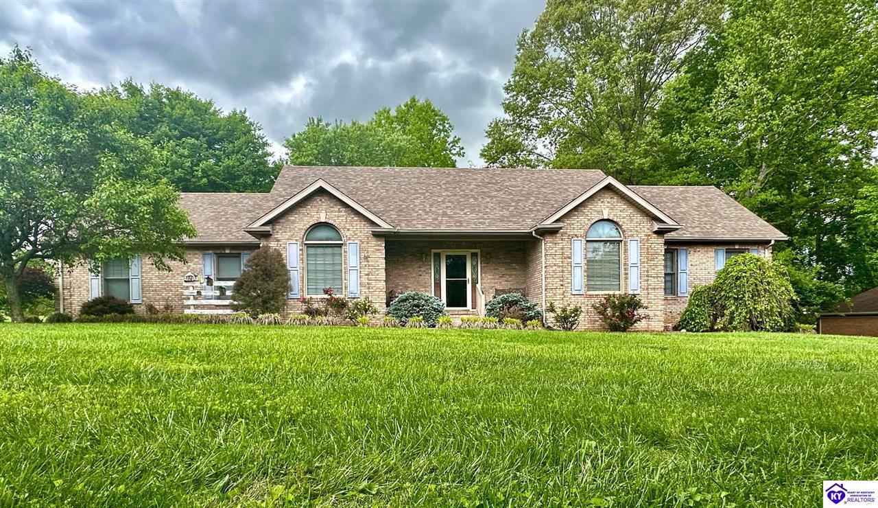 615 Forest Hills Drive Property Photo
