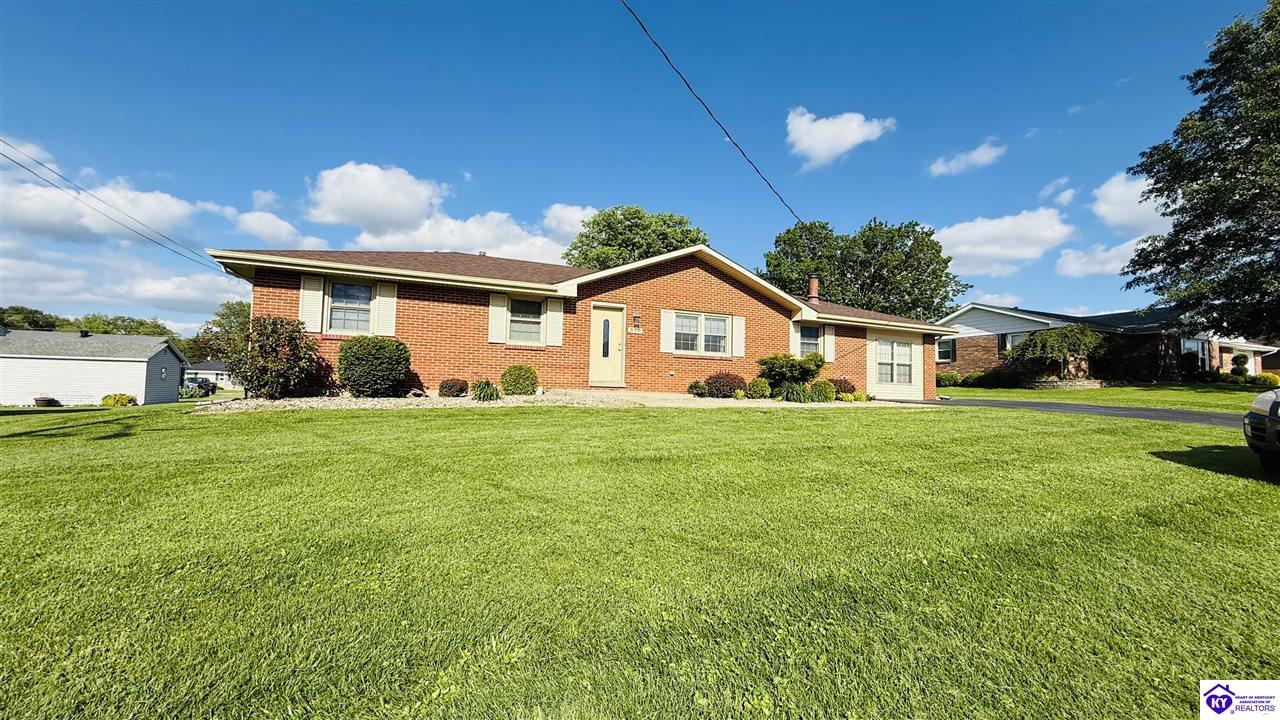 910 Gardenia Dr Property Photo