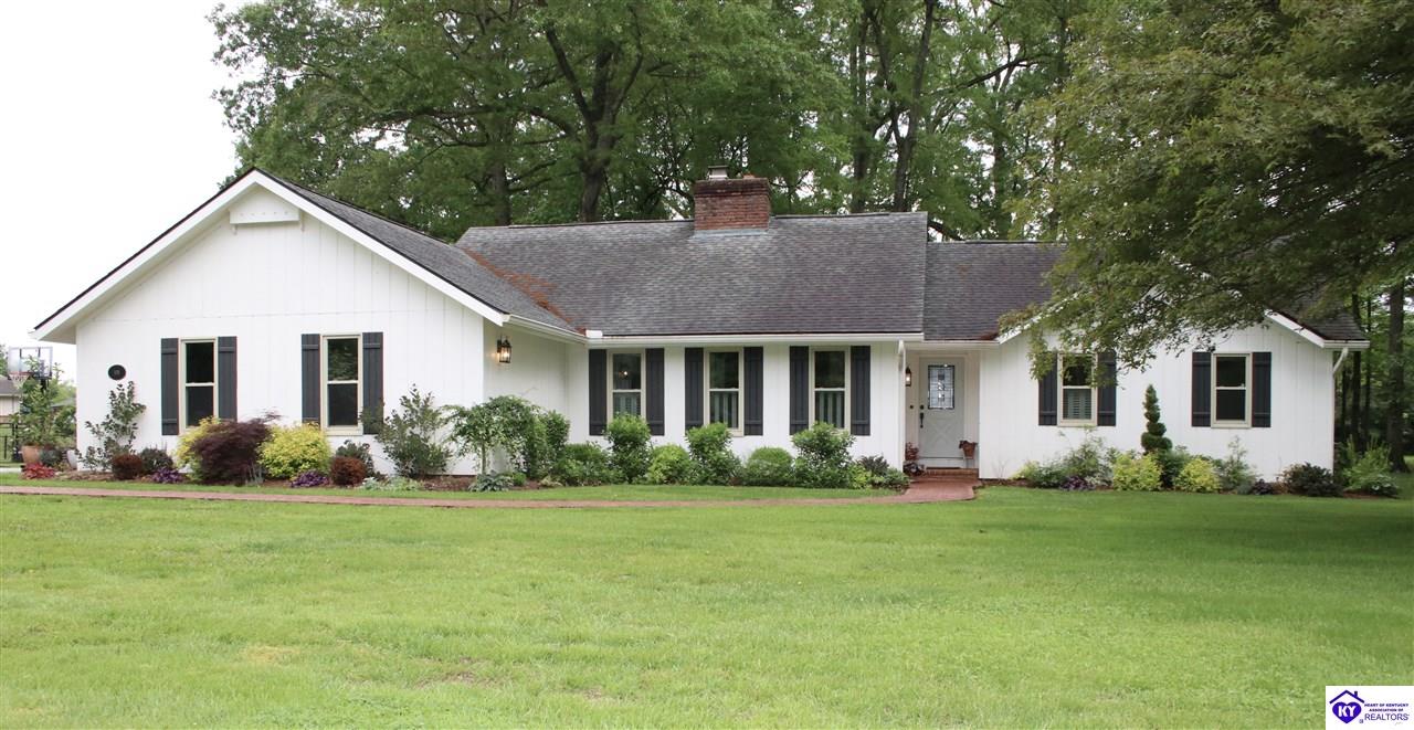 108 Wellington Park Property Photo 1