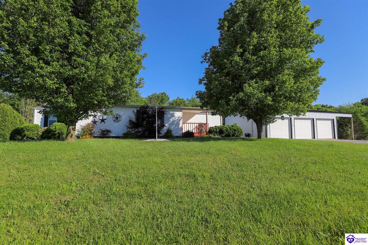 4015 Woodland Road Property Photo