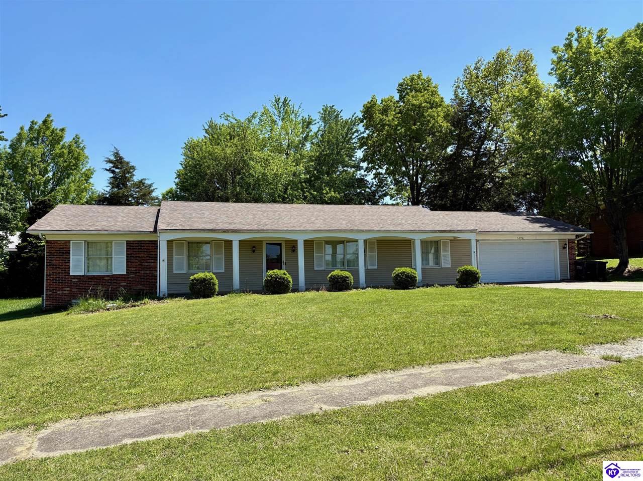 1252 Mulberry St Property Photo 1