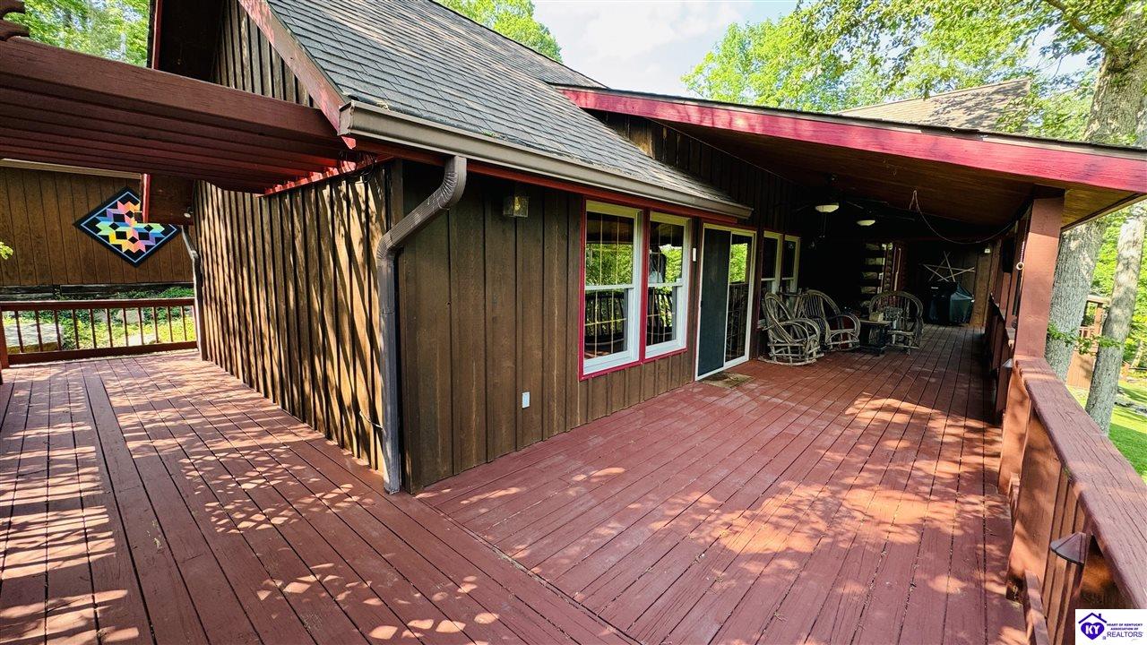 431 Timberlake Lane Property Photo 7