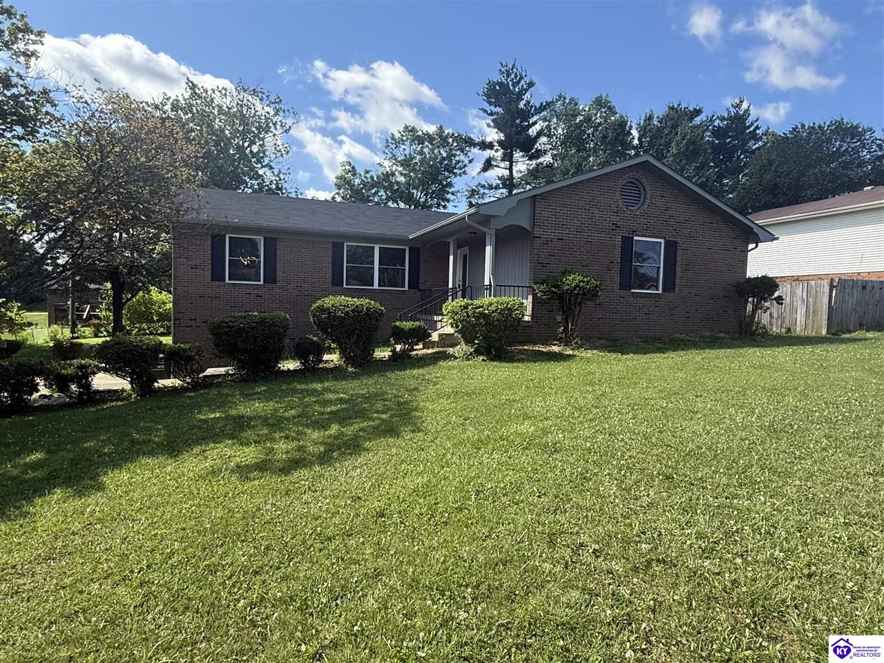 1560 Redbud Circle Property Photo 1
