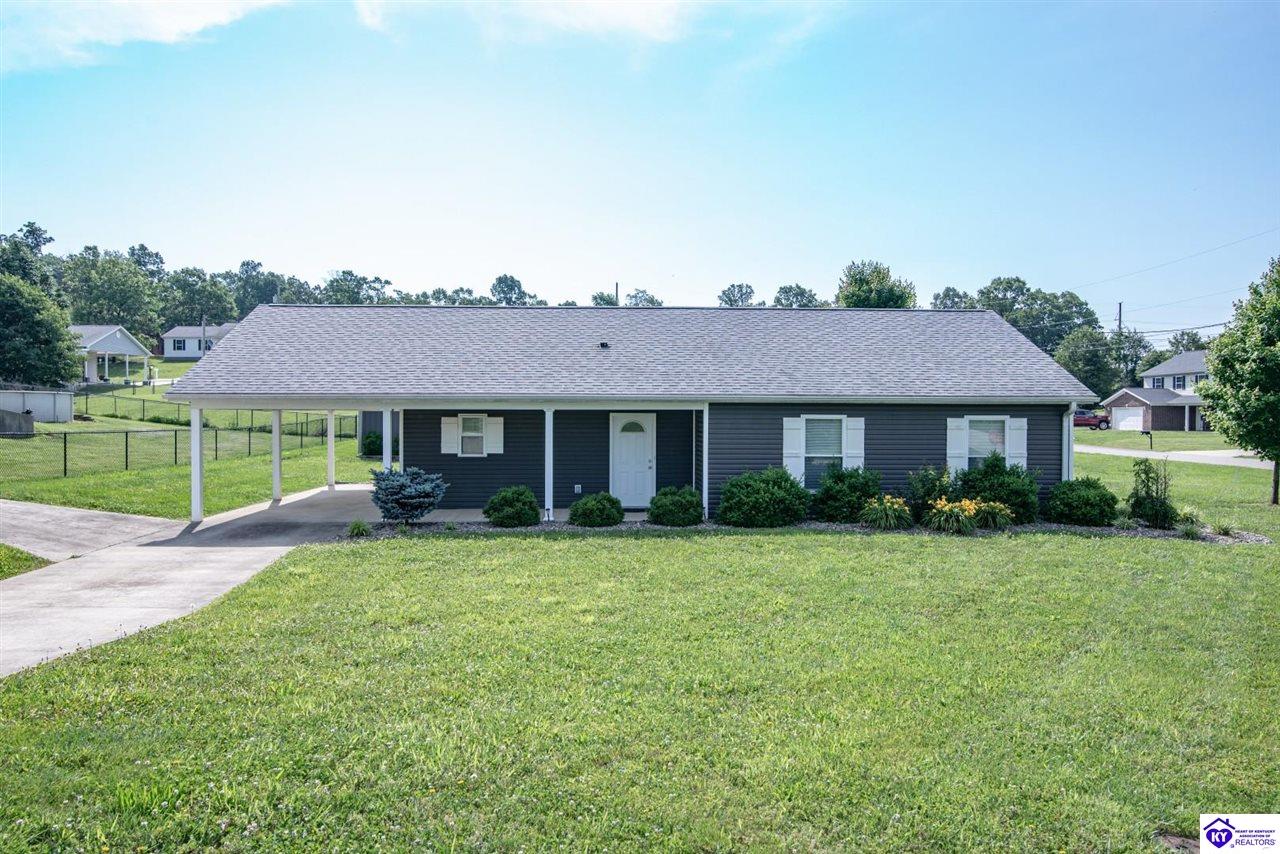 106 Hunter Ln Property Photo 1