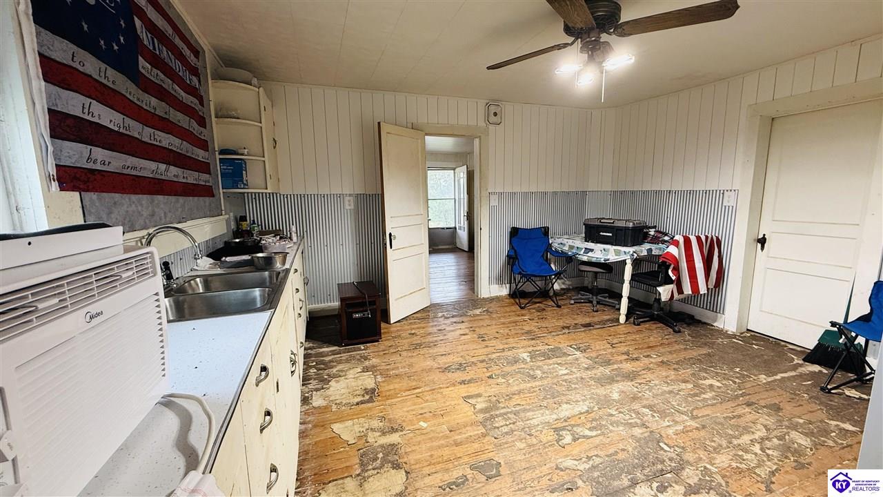 5348 Hwy 218 Property Photo 20