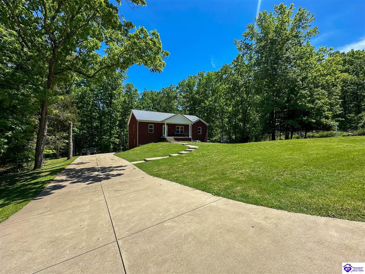 68 Lonnie Lawson Ct Property Photo 1
