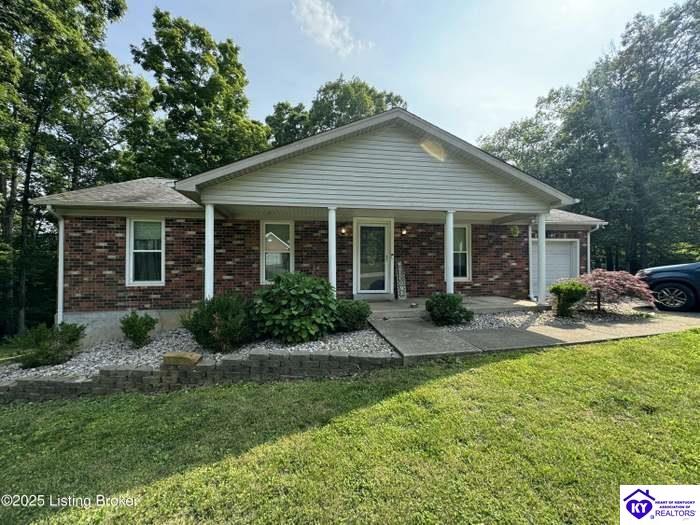 3017 Doe Valley Pkwy E Property Photo 1