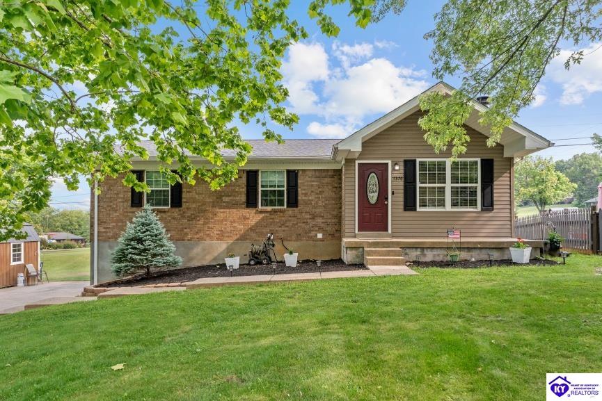 1376 Darlene Court Property Photo 1