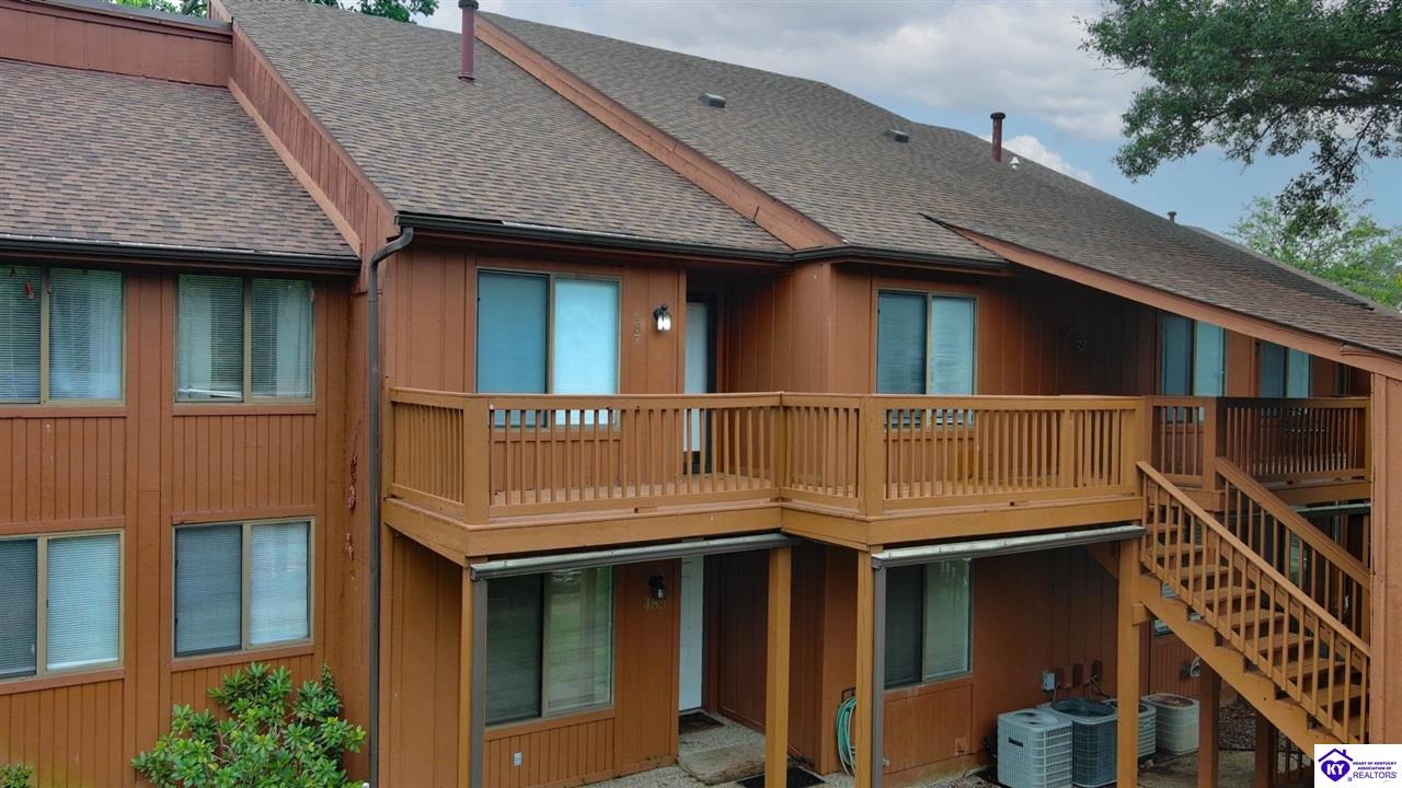 487 Piping Rock Road Property Photo 1