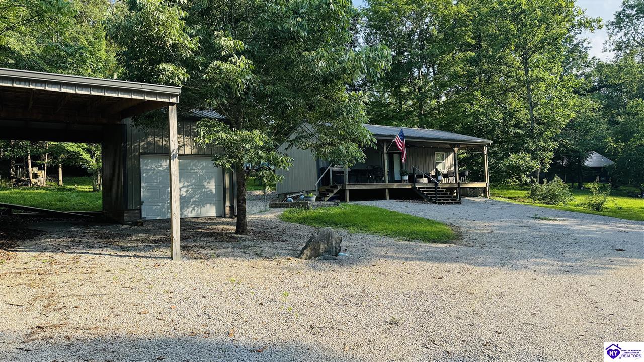 152 Comanche Drive Property Photo 6