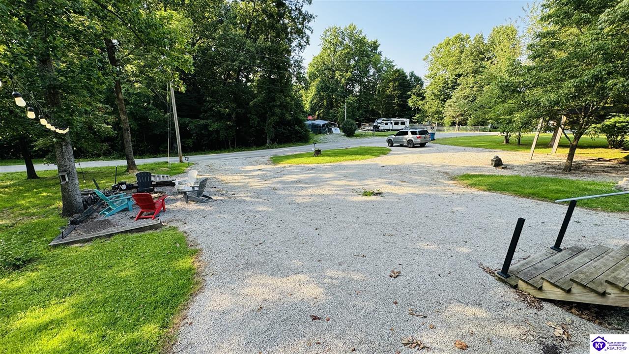 152 Comanche Drive Property Photo 9