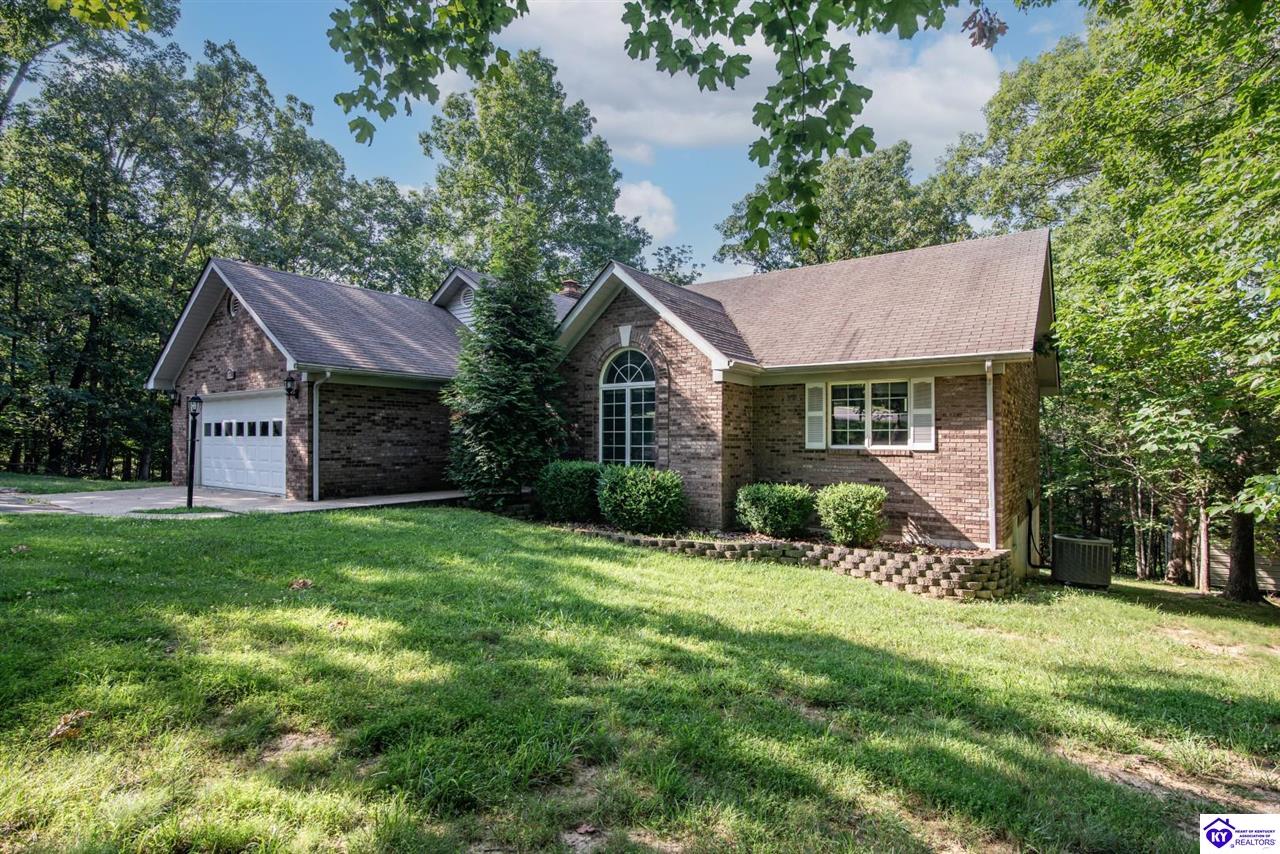 733 Fairway Drive Property Photo 1