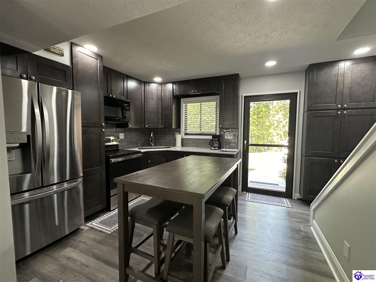 145 State Park Road Unit #q7 Property Photo 2