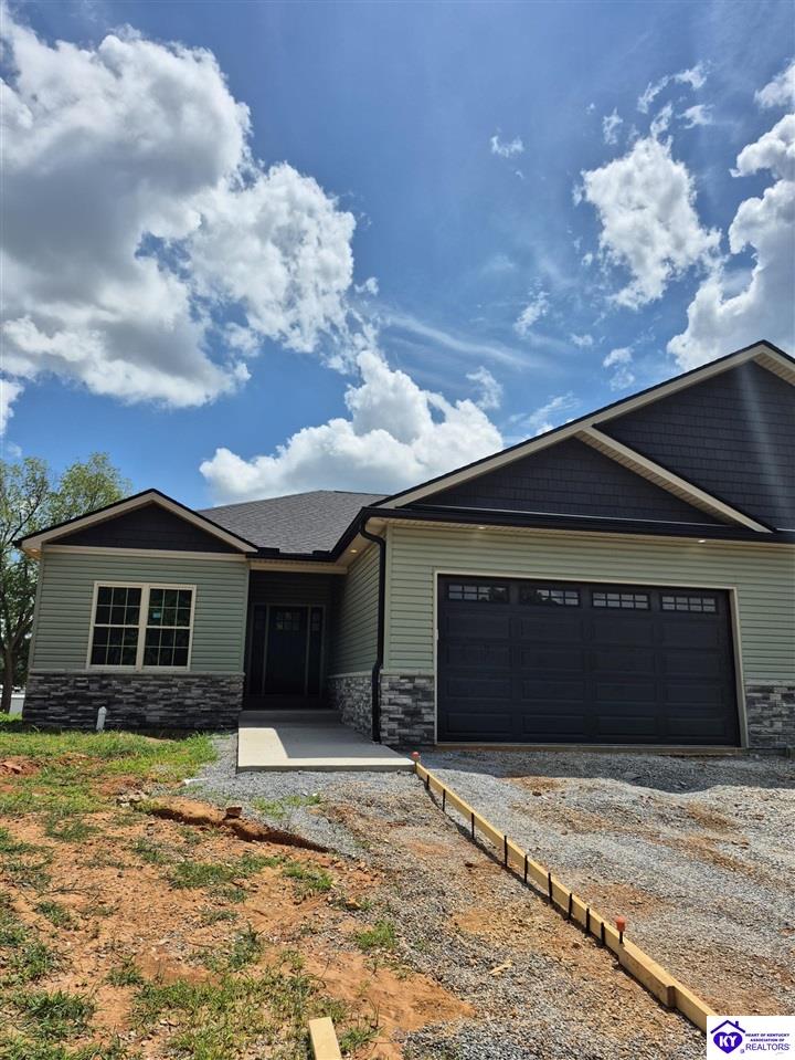 824 Otter Creek Rd Property Photo 1