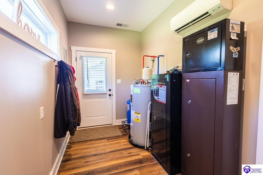 455 Ed Howe Road Property Photo 28