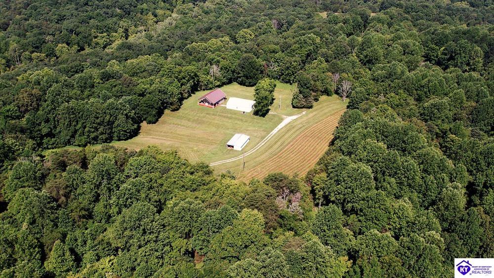 455 Ed Howe Road Property Photo 45