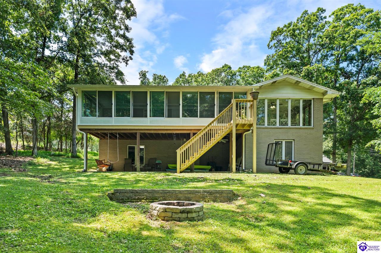 16 Fair Oaks Dr Property Photo 1