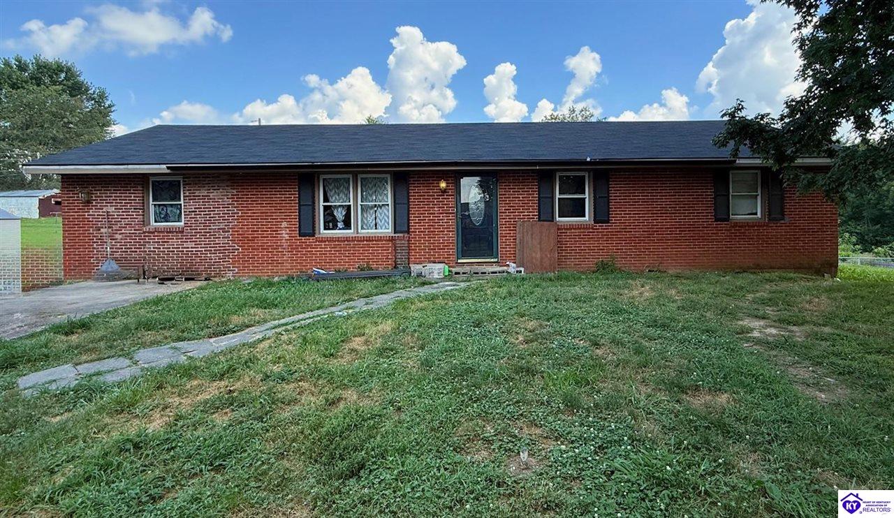 124 S Village Green Property Photo 1