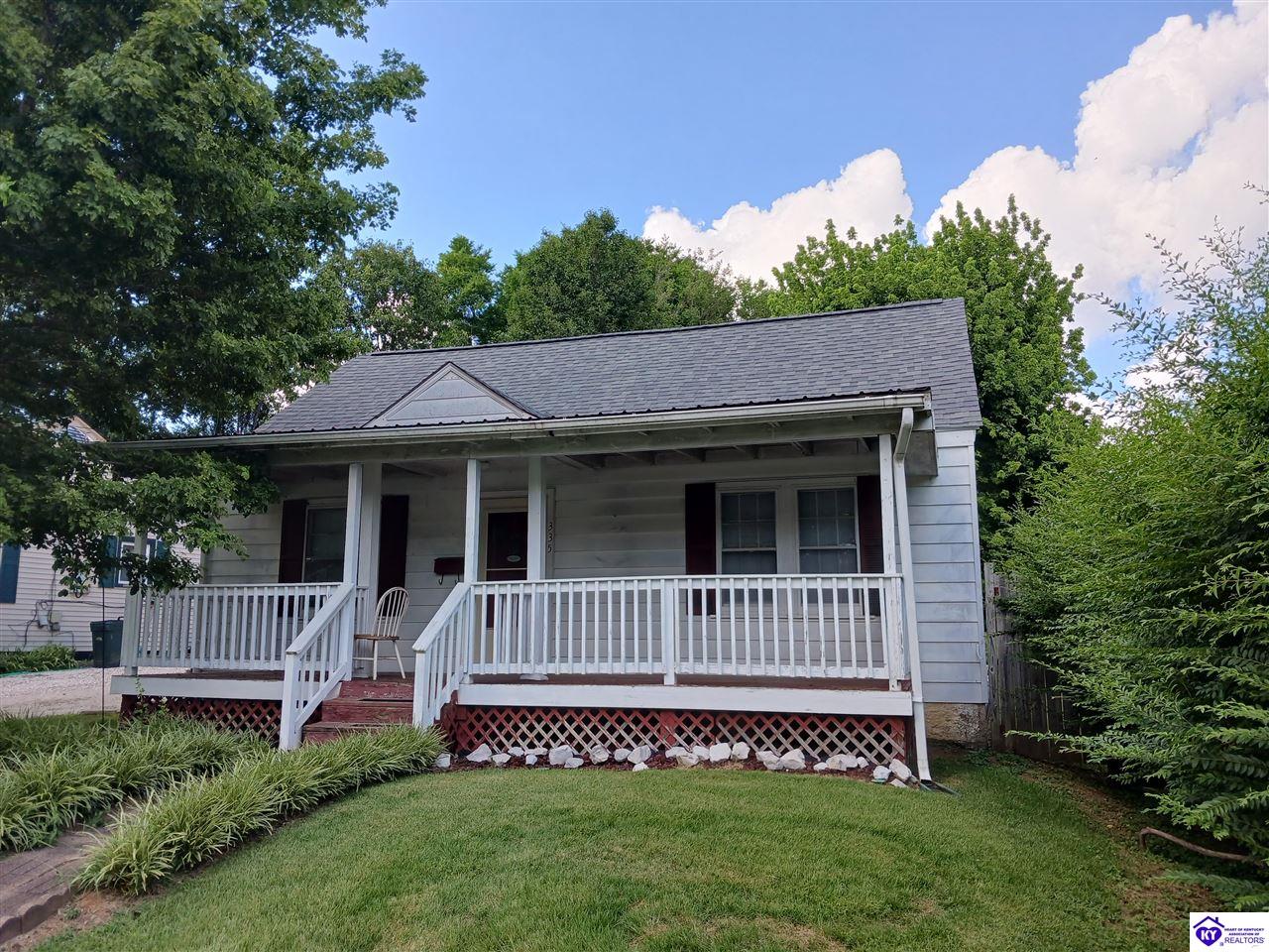 335 Helm Street Property Photo 1