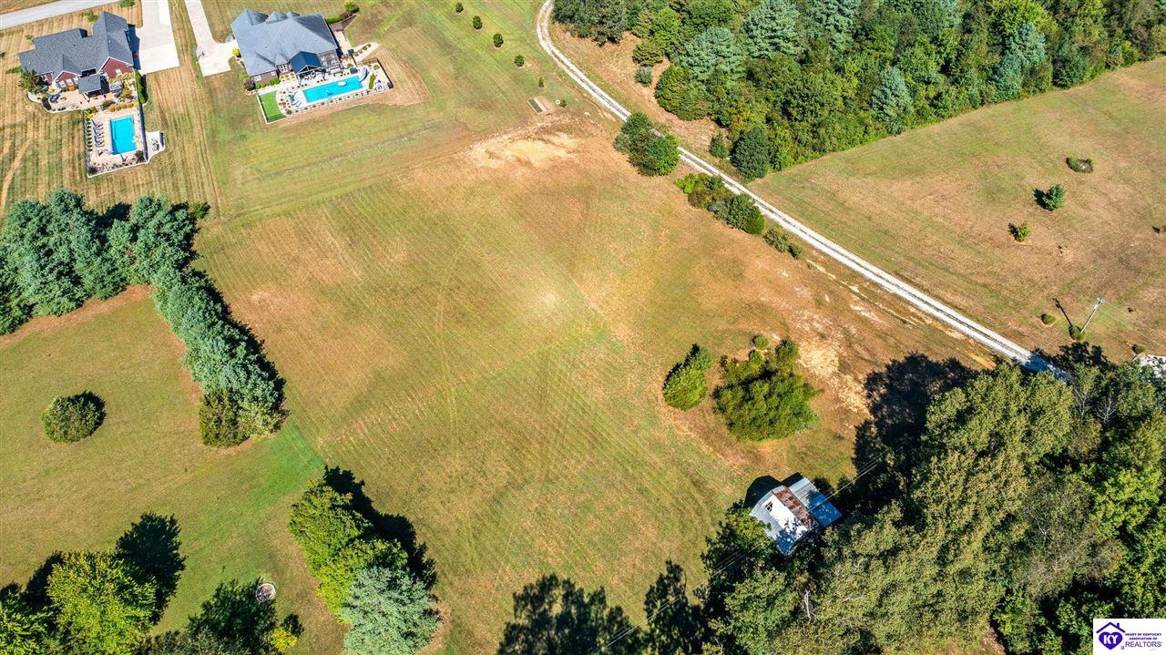 621 Mud Splash Road Property Photo 6