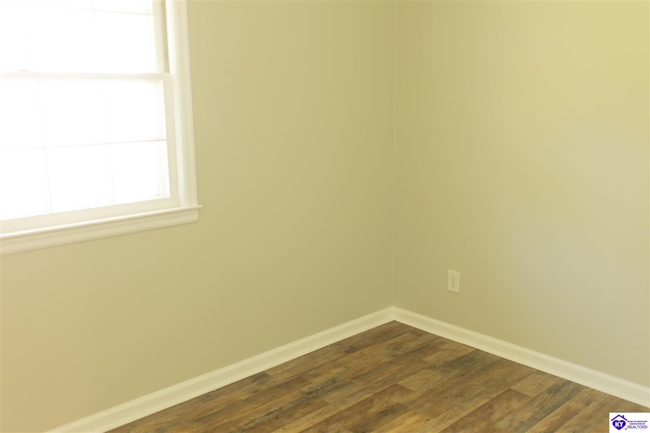208 Skyline Drive Property Photo 29