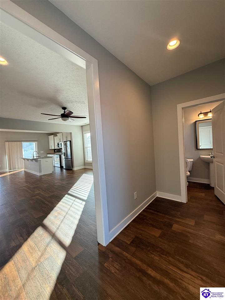 858 Star Avenue Property Photo 4