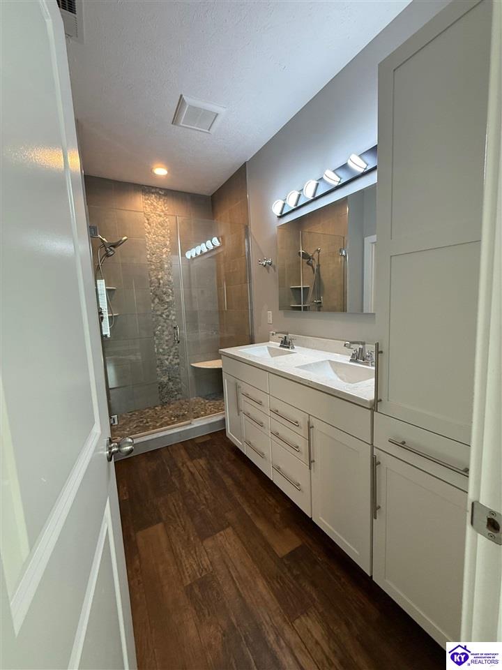 858 Star Avenue Property Photo 14