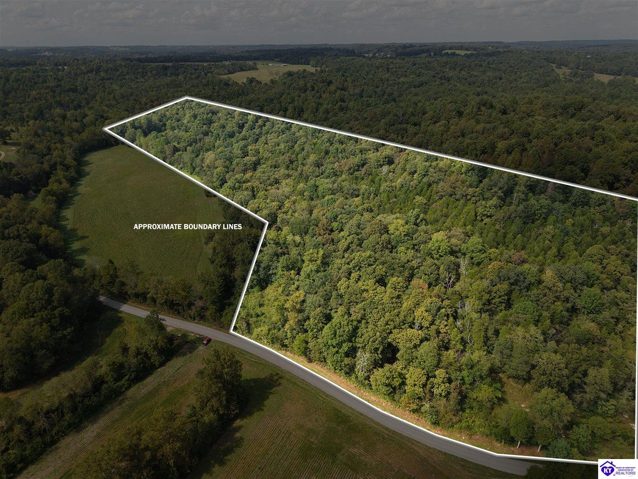 2728 Constantine Road Property Photo 3
