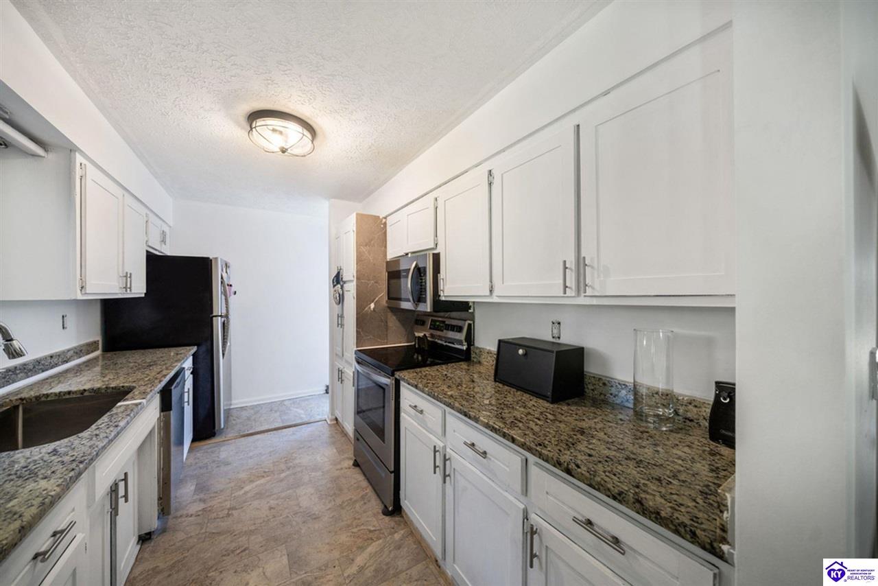 249 Indiana Trail Property Photo 10
