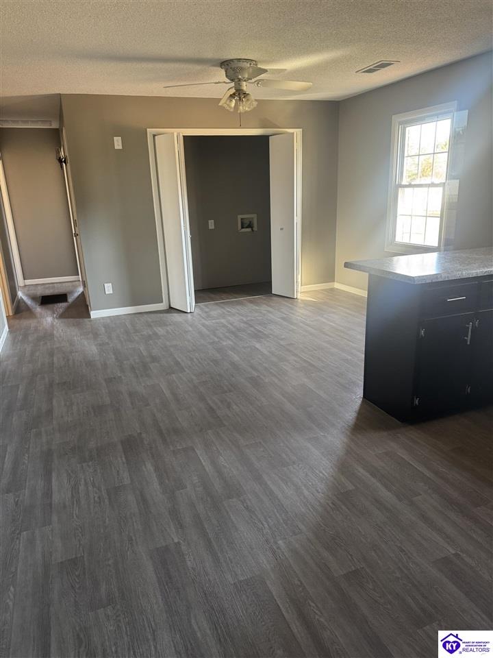 5526 S Dixie Highway Property Photo 7