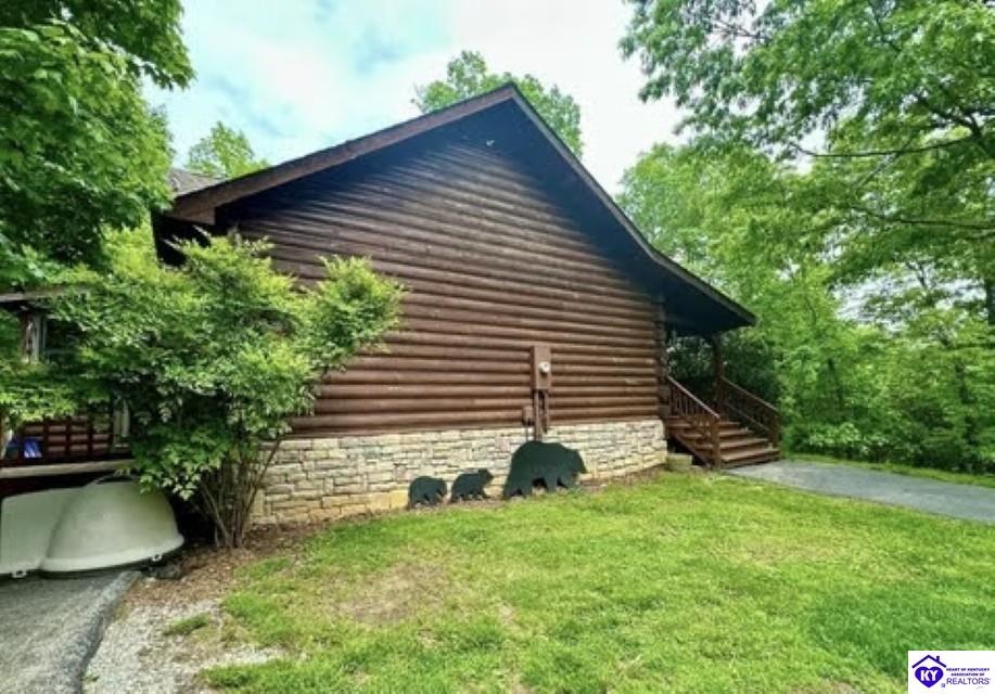 2212 Duff Road Property Photo 5
