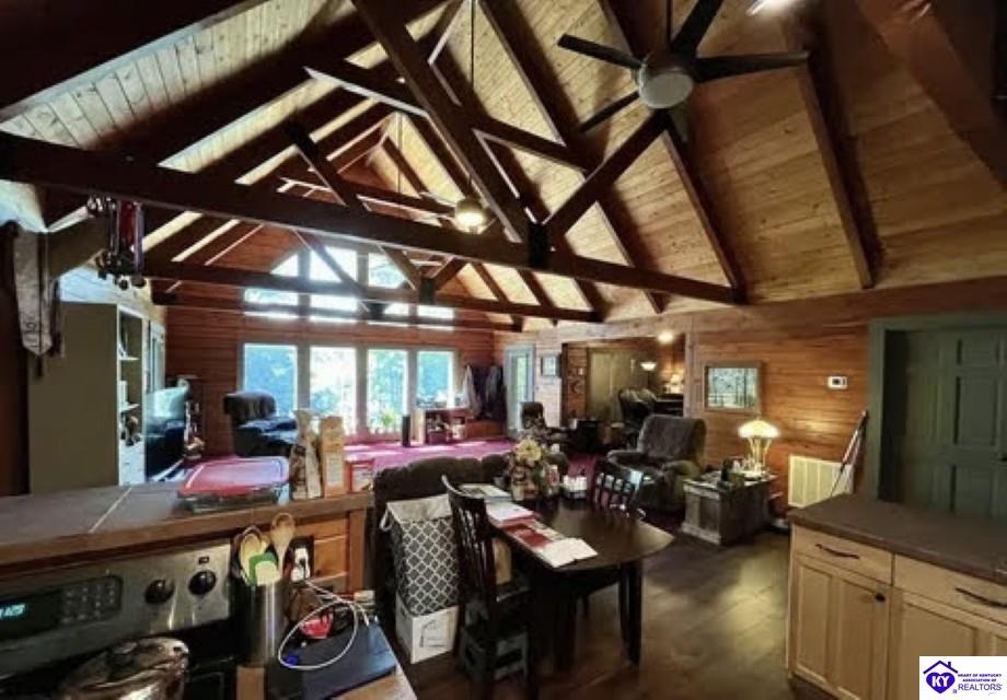 2212 Duff Road Property Photo 37