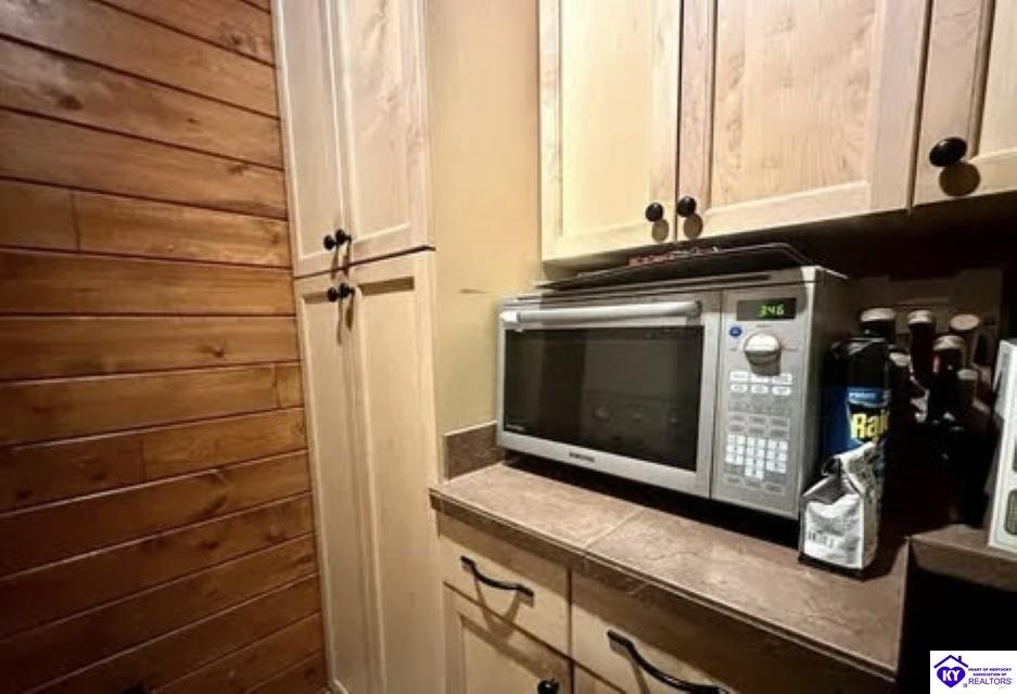 2212 Duff Road Property Photo 41