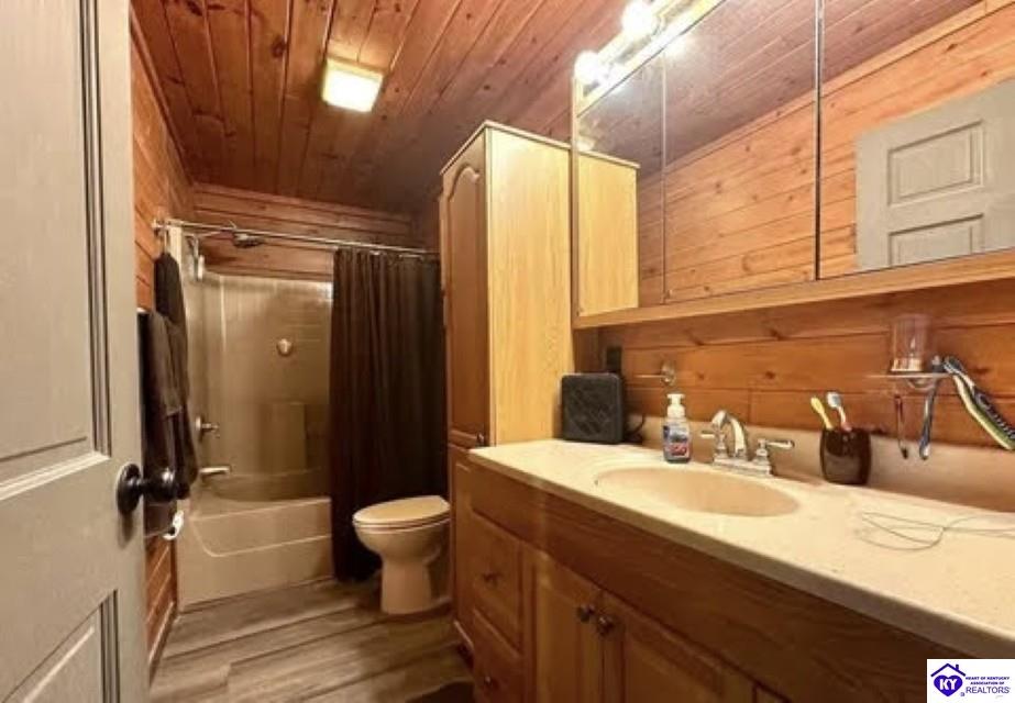 2212 Duff Road Property Photo 47