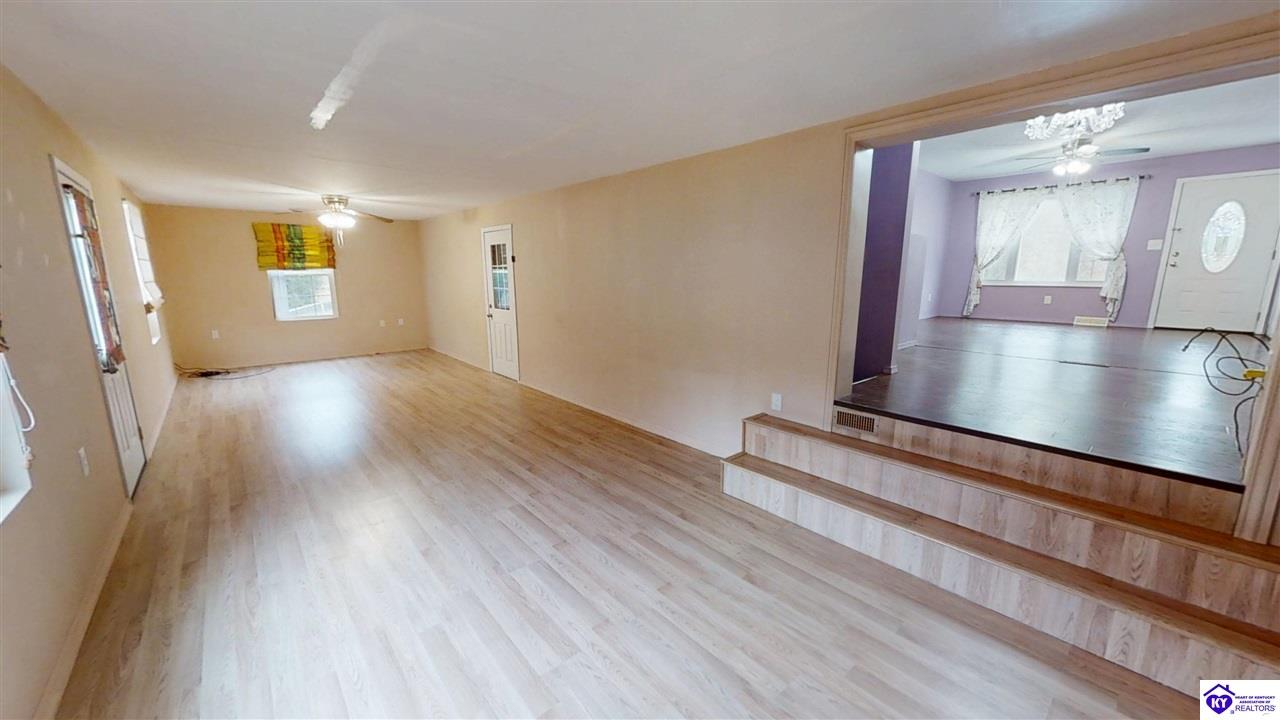 128 Parkside Circle Property Photo 14