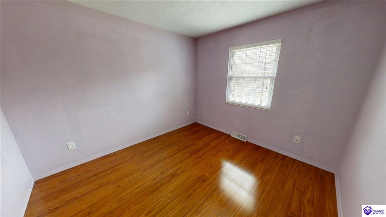 128 Parkside Circle Property Photo 19