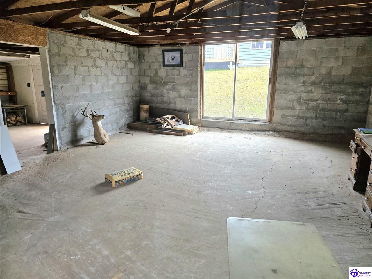 128 Parkside Circle Property Photo 34