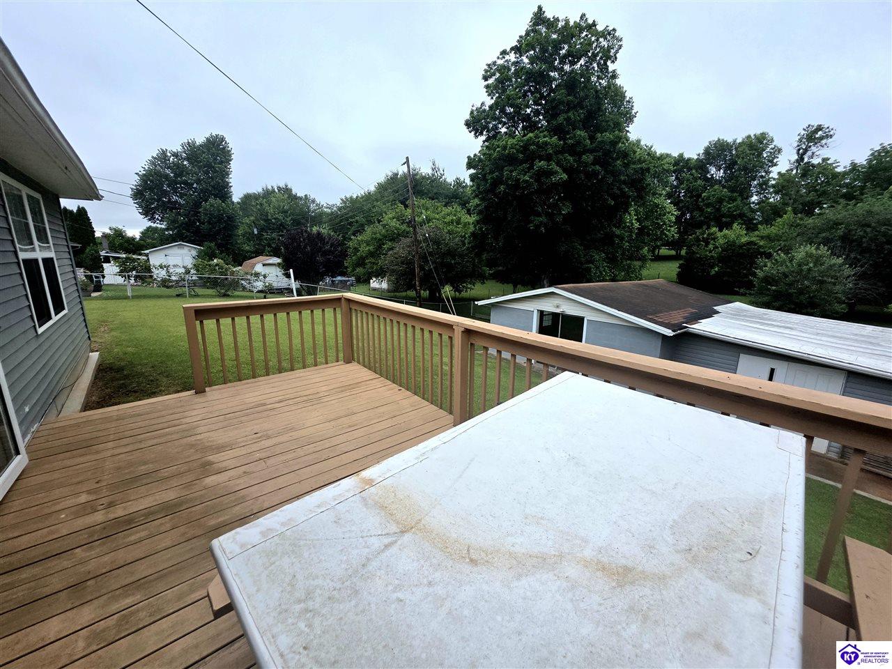 128 Parkside Circle Property Photo 37