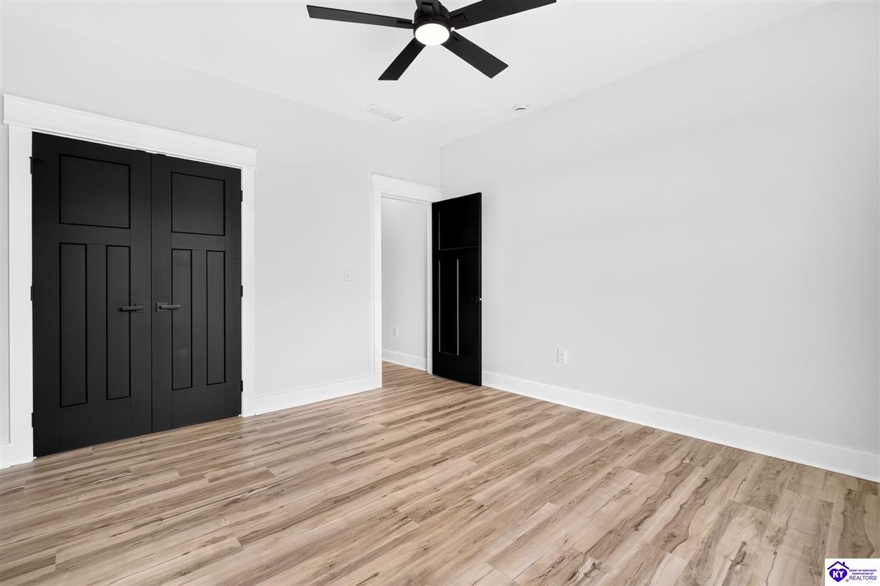 424 Lambrusco Way Property Photo 35