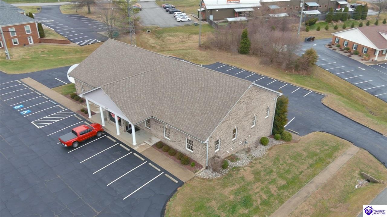 2608 Ring Road Property Photo 17
