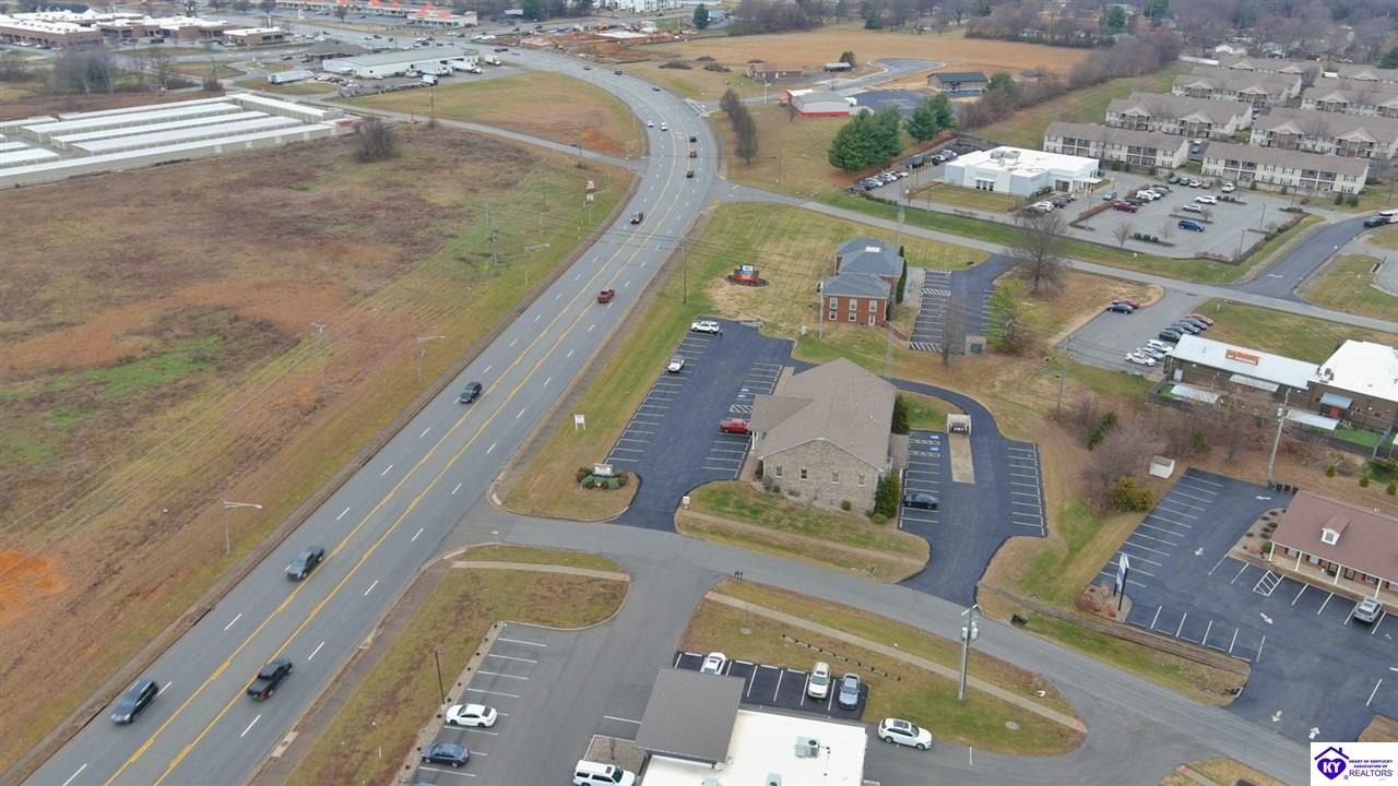 2608 Ring Road Property Photo 25