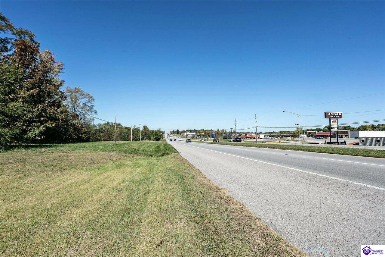 2393 S Dixie Boulevard Property Photo 4