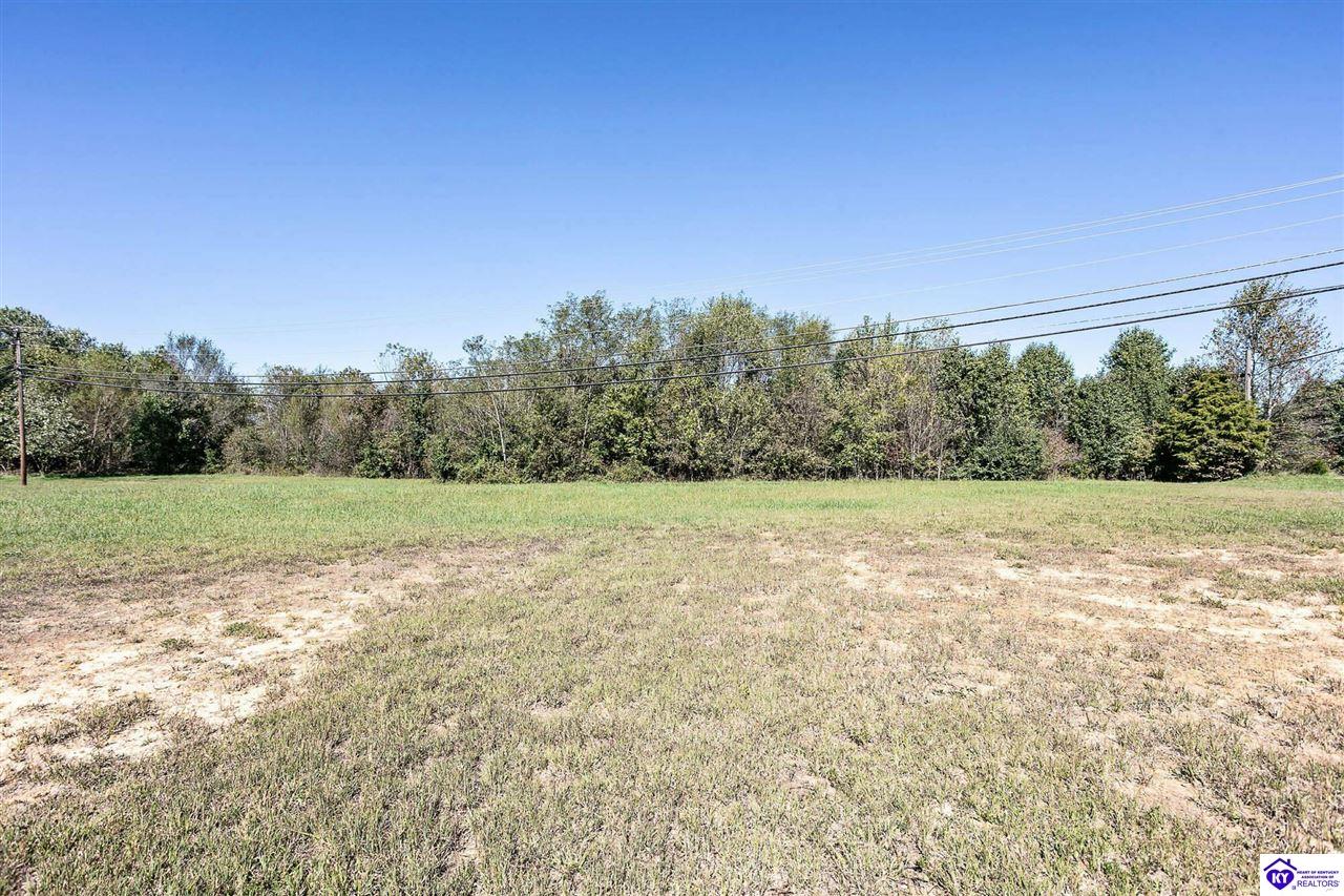 2393 S Dixie Boulevard Property Photo 8