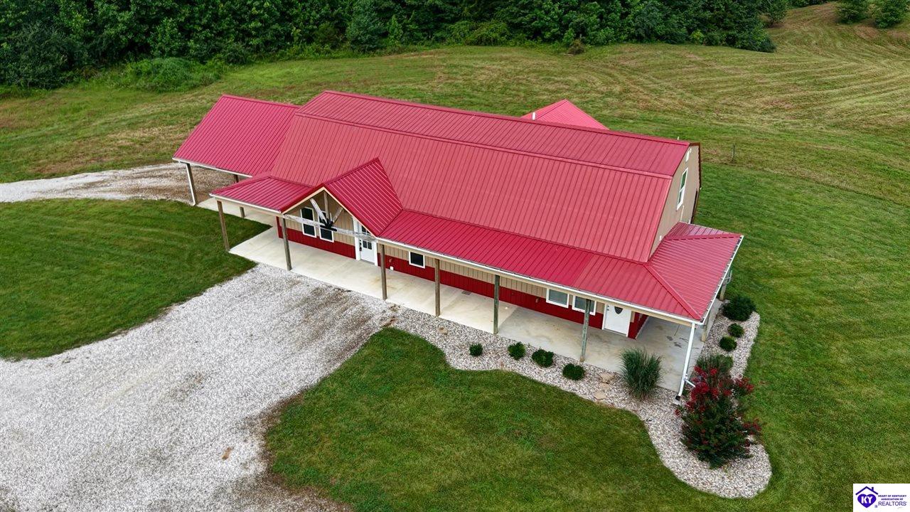 1096 Eastview Road Property Photo 8