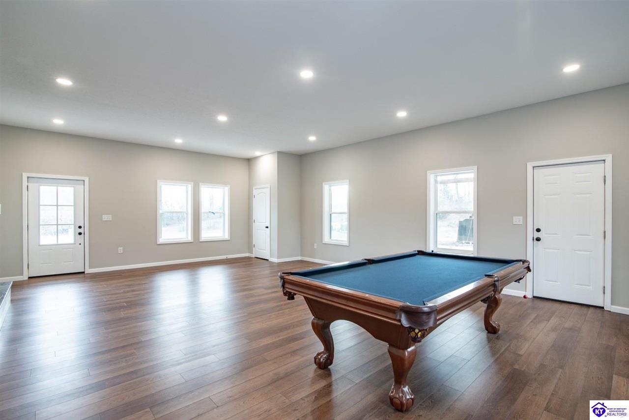 1096 Eastview Road Property Photo 43