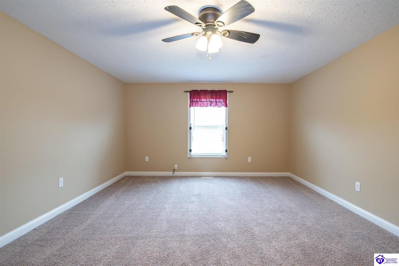 1096 Eastview Road Property Photo 56