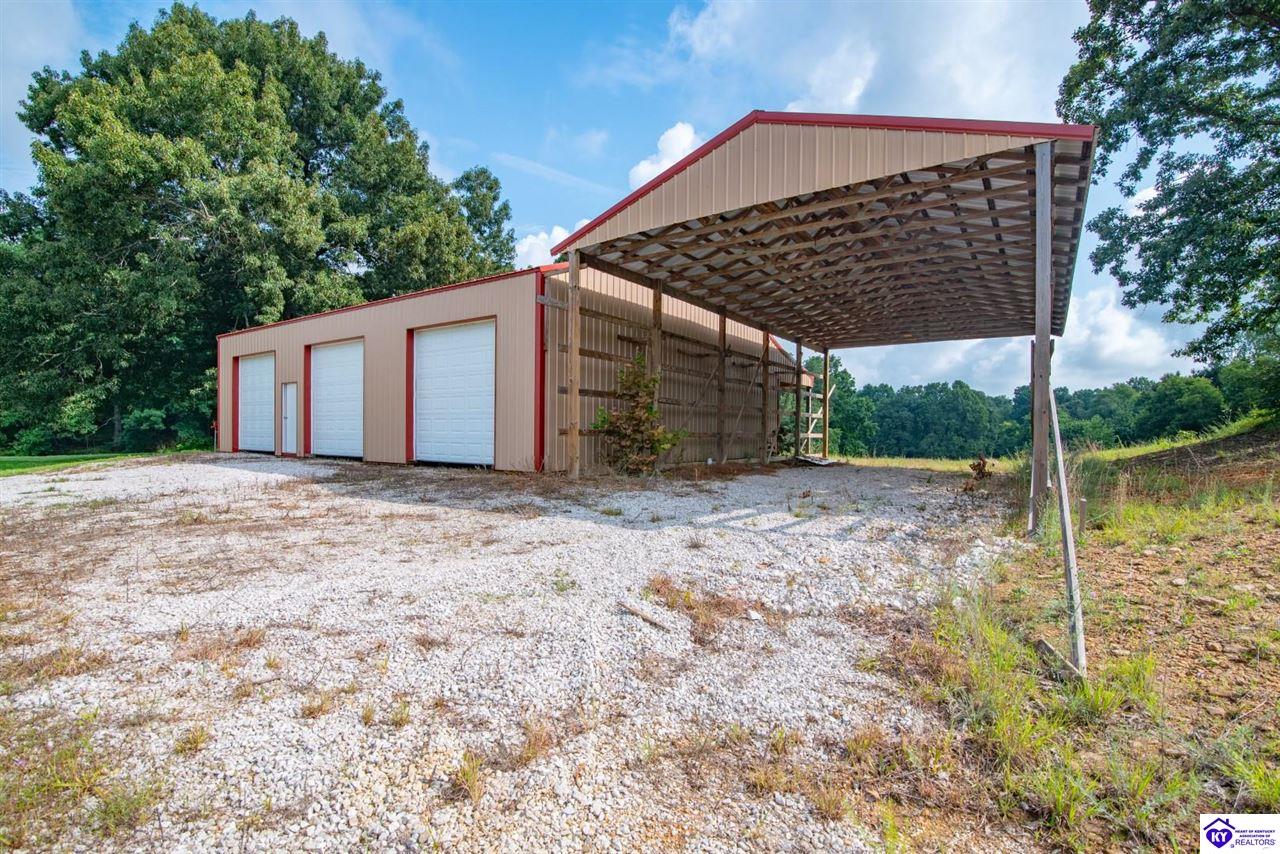 1096 Eastview Road Property Photo 60