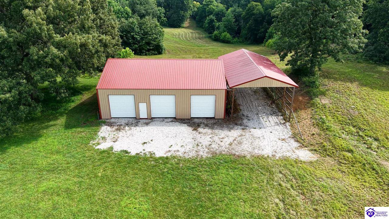 1096 Eastview Road Property Photo 64