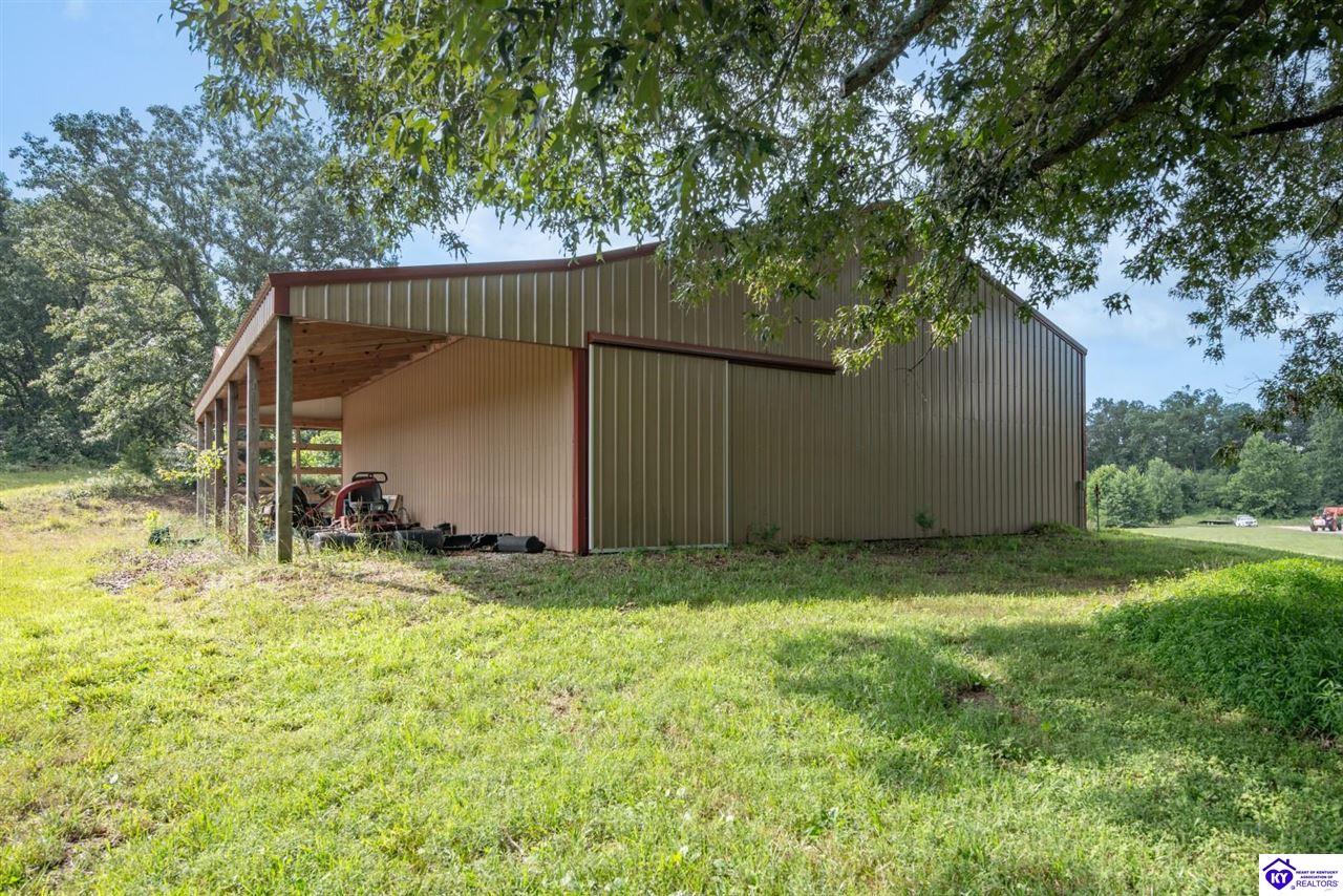 1096 Eastview Road Property Photo 65
